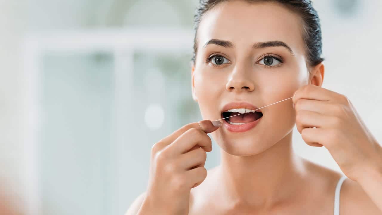 The Link Between Poor Flossing and Gum Disease Stevenage